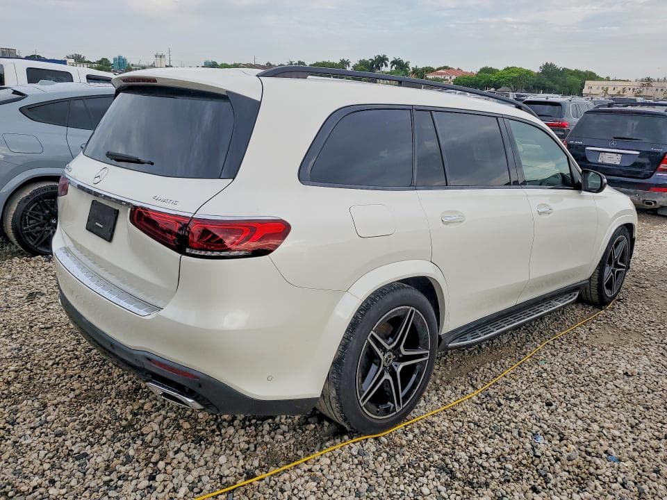 2023 MERCEDES-BENZ GLS 450 4MATIC 3