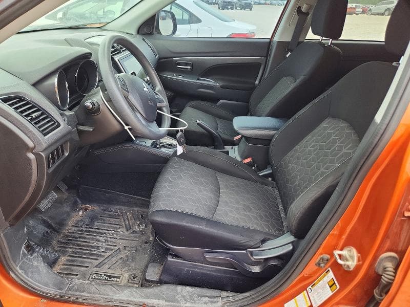 2020 MITSUBISHI OUTLANDER SPORT ES 7