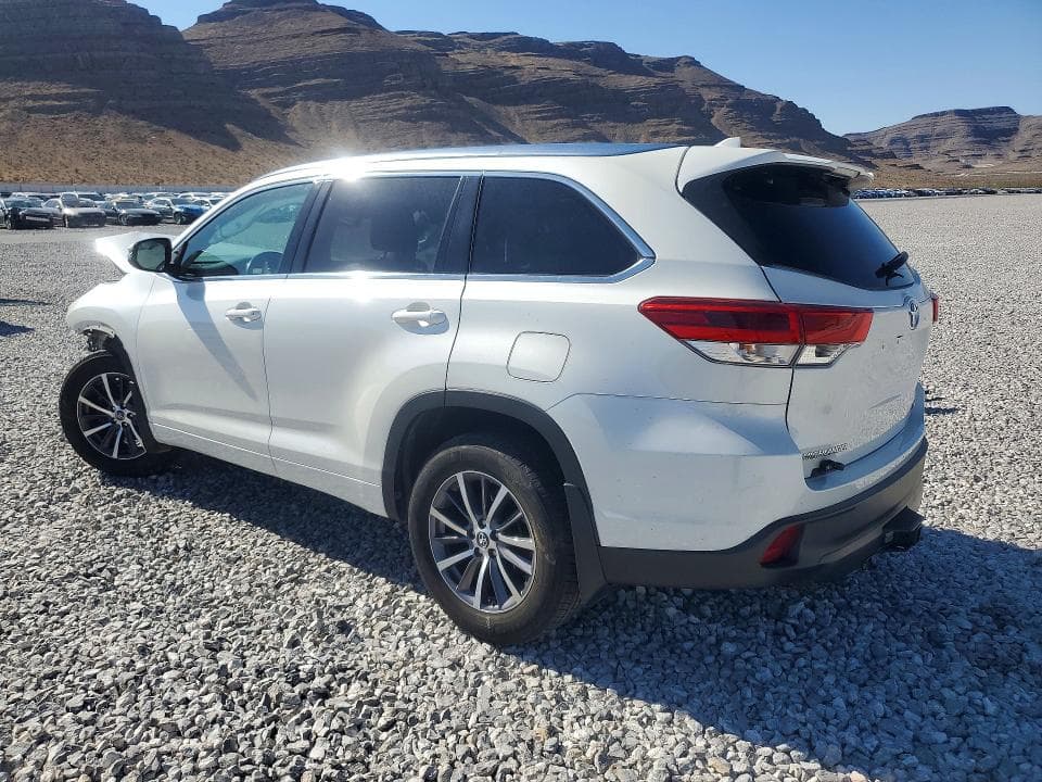 2017 TOYOTA HIGHLANDER XLE XLE 2