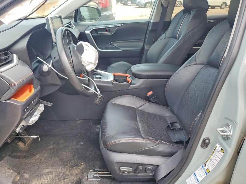 2019 TOYOTA RAV4 ADVENTURE 7