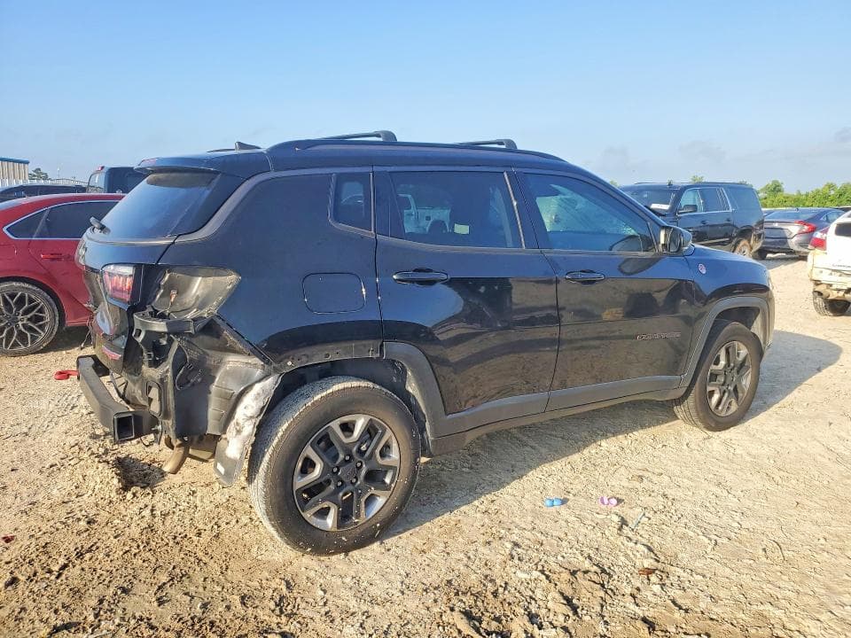 2018 JEEP COMPASS TRAILHAWK 3