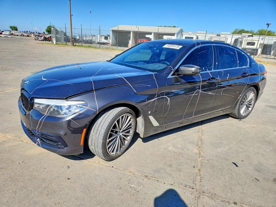 2019 BMW 530E