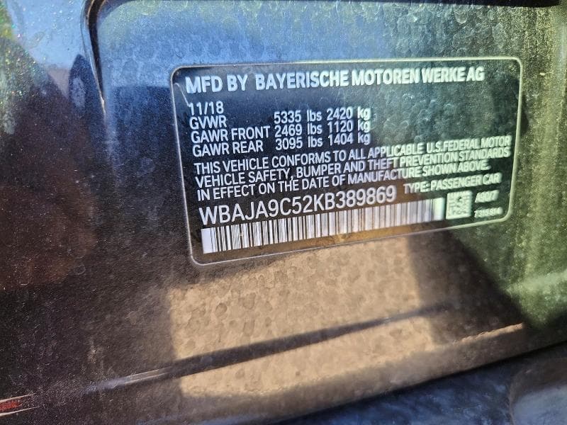 2019 BMW 530E 13
