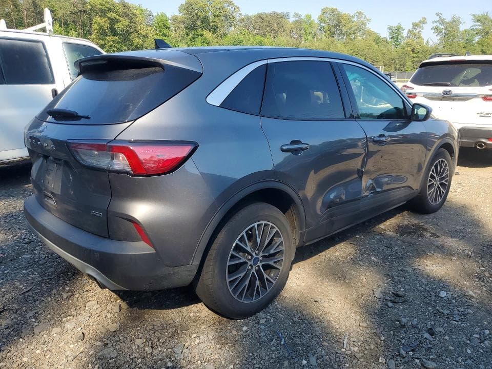 2022 FORD ESCAPE SE SE 3