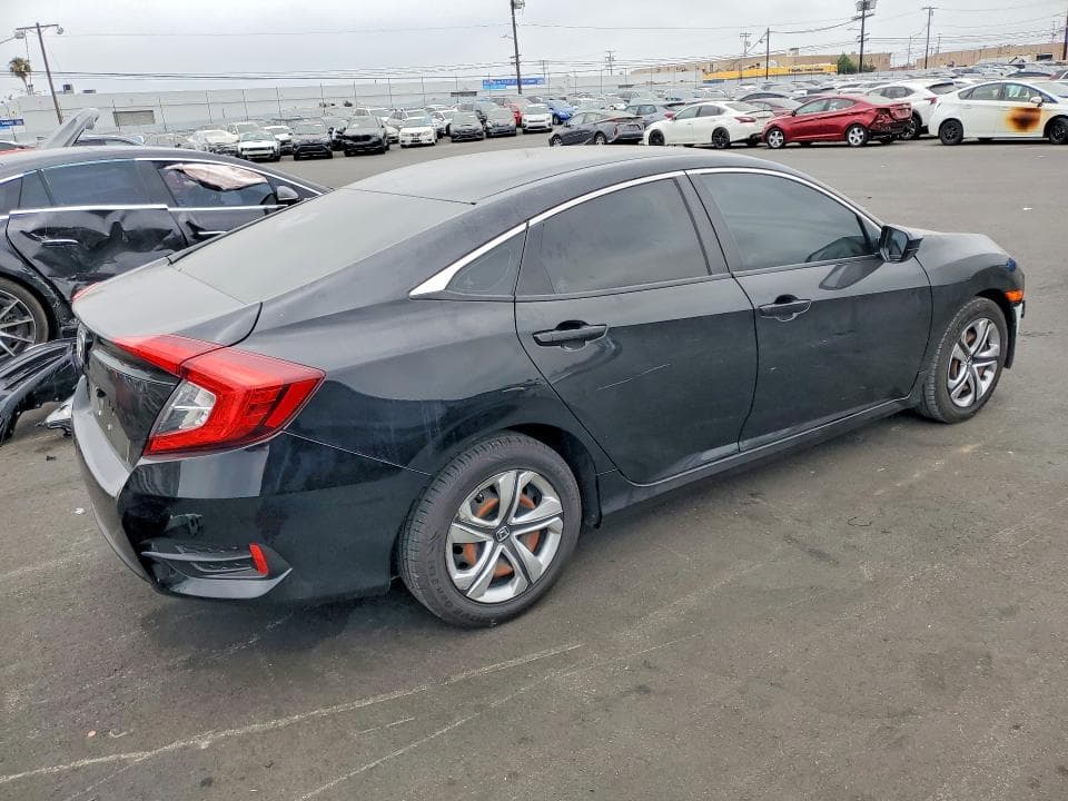 2018 HONDA CIVIC LX 3