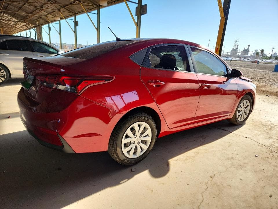 2021 HYUNDAI ACCENT SE 3