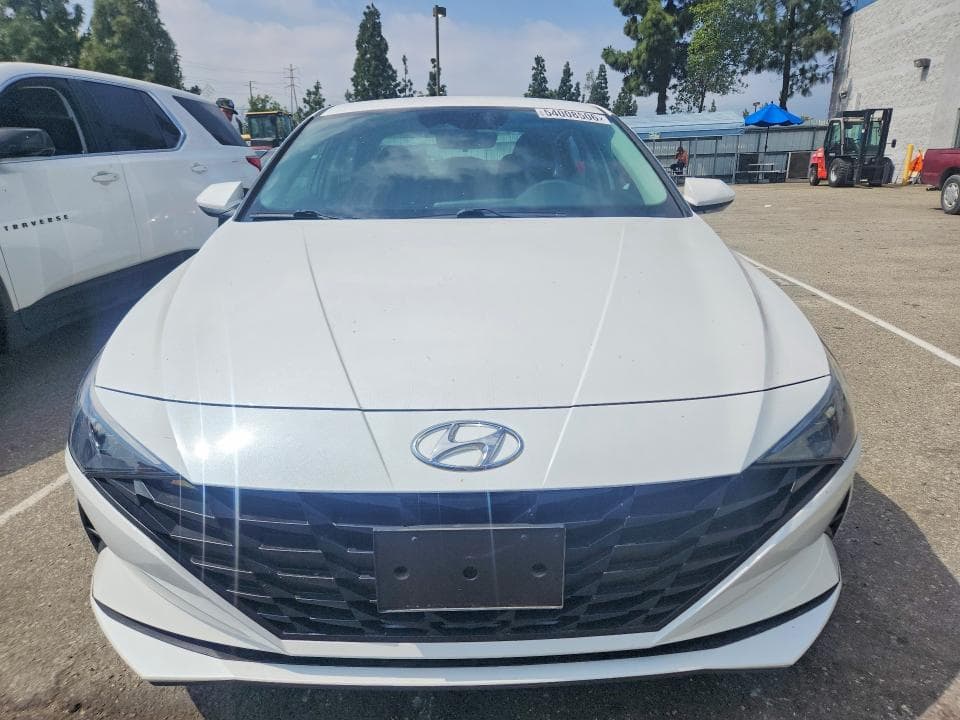 2023 HYUNDAI ELANTRA SEL 5