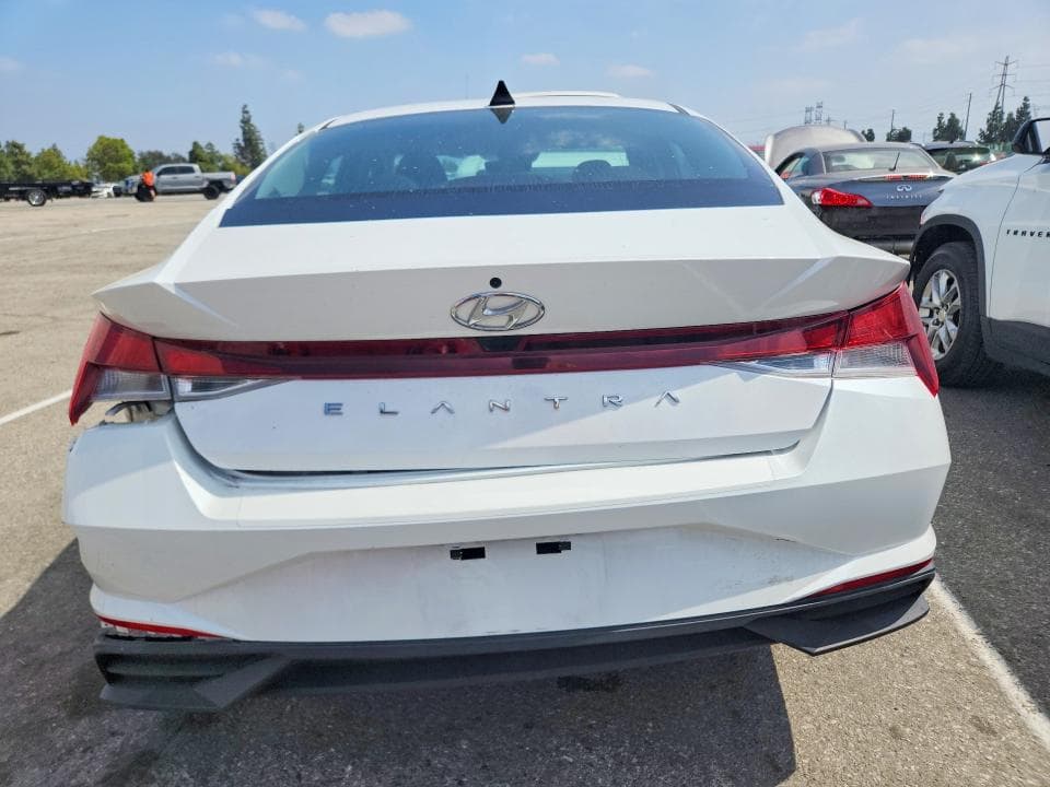 2023 HYUNDAI ELANTRA SEL 6