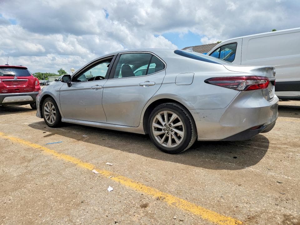 2021 TOYOTA CAMRY LE LE 2