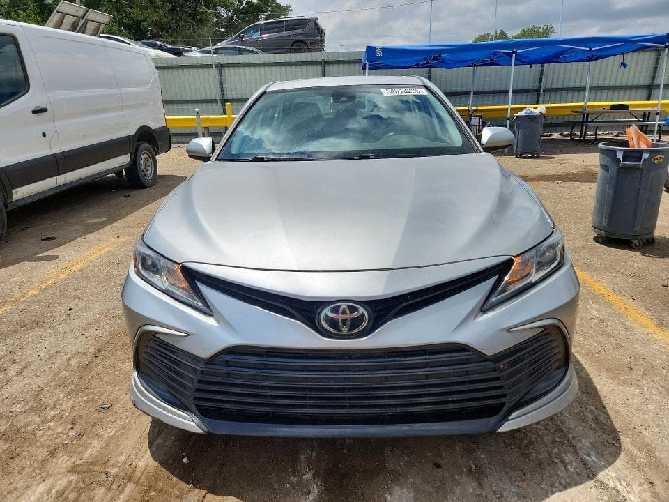 2021 TOYOTA CAMRY LE LE 5
