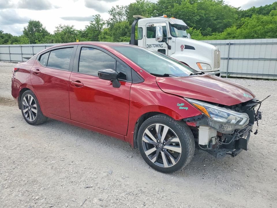2020 NISSAN VERSA SR 4