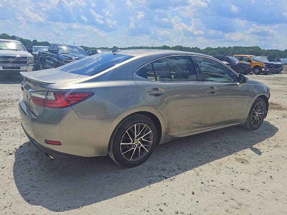 2017 LEXUS ES 350 3
