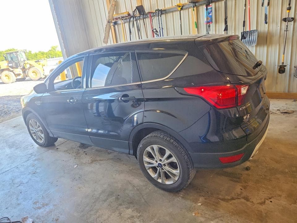 2019 FORD ESCAPE SEL 2