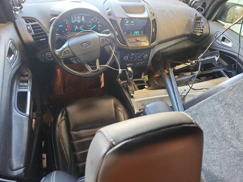 2019 FORD ESCAPE SEL 8