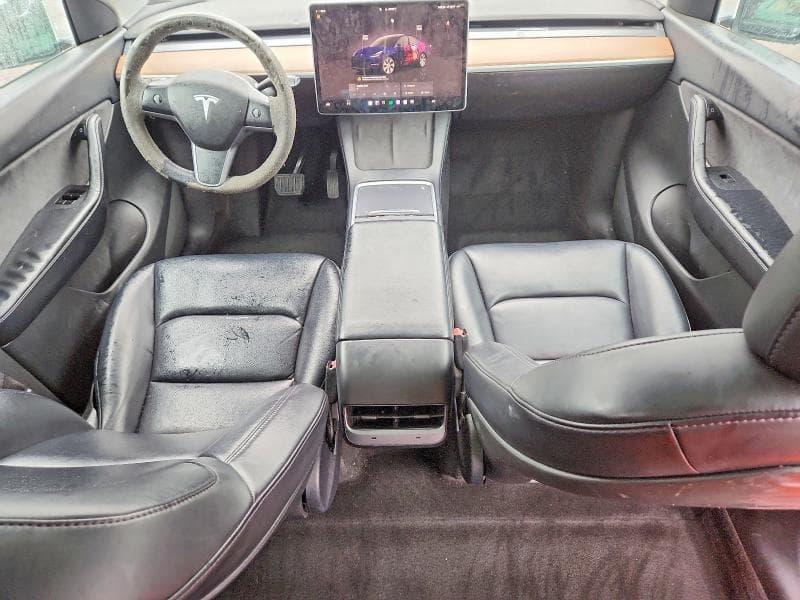 2022 TESLA MODEL Y 8