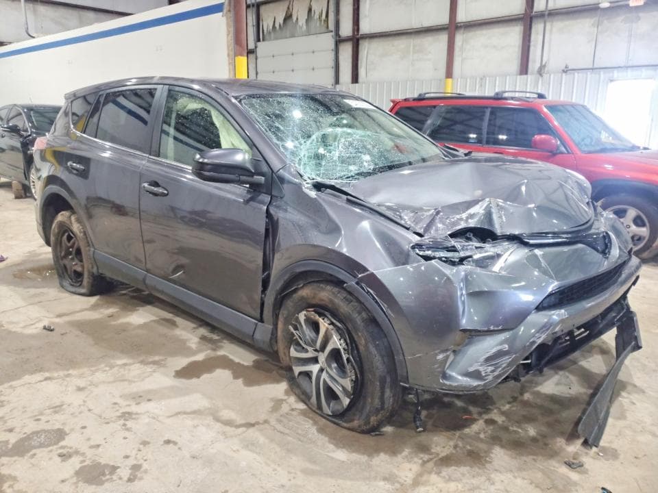 2018 TOYOTA RAV4 LE 4