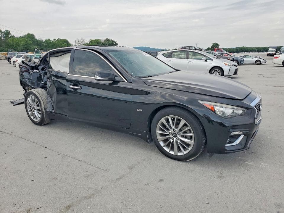 2019 INFINITI Q50 3.0T LUXE 4