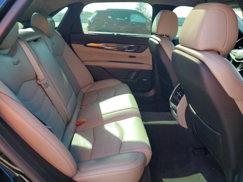 2016 CADILLAC CT6 LUXURY 10