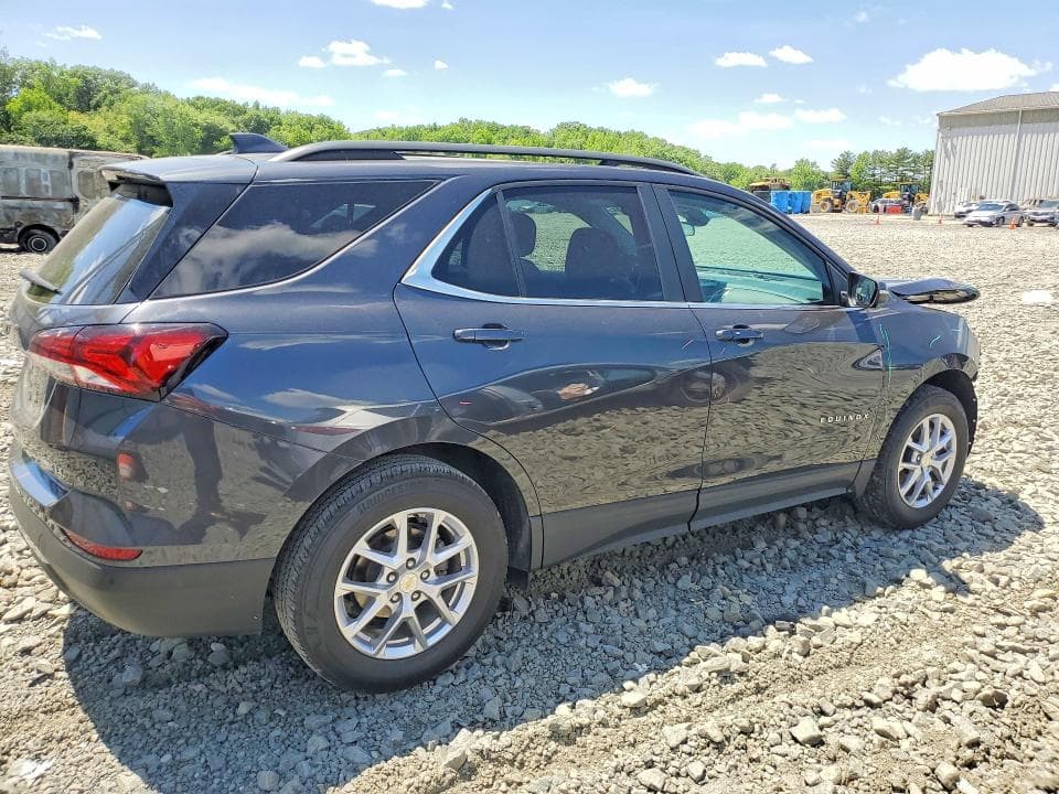 2022 CHEVROLET EQUINOX LT 3