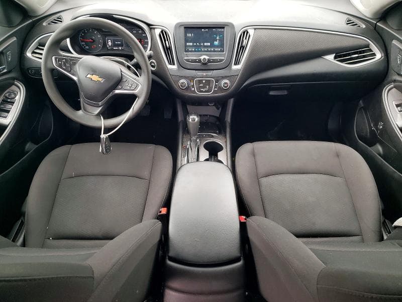2017 CHEVROLET MALIBU LS 8