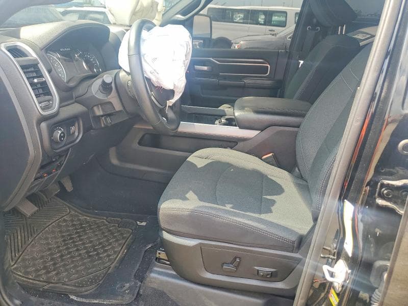 2024 RAM 2500 BIG HORN BIG HORN 7