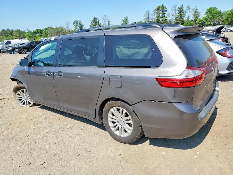 2017 TOYOTA SIENNA XLE 8-PASSENGER XLE 8-PASSENGER 2