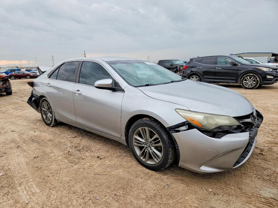 2017 TOYOTA CAMRY SE SE 4
