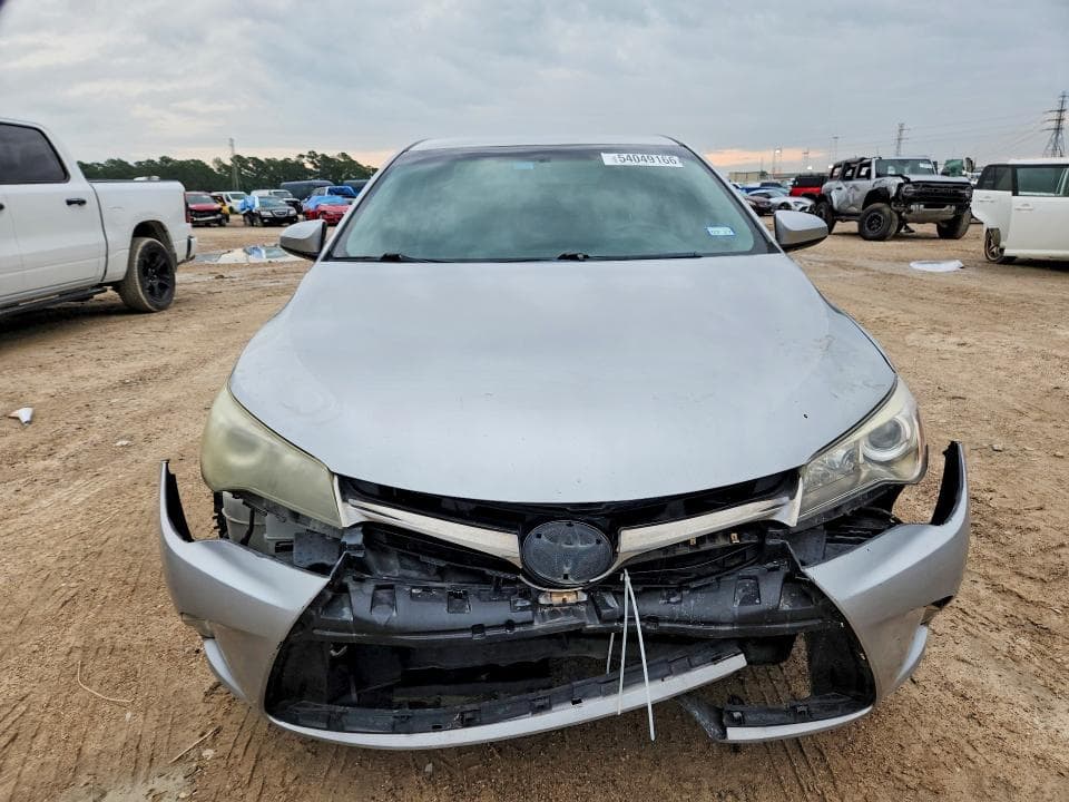 2017 TOYOTA CAMRY SE SE 5