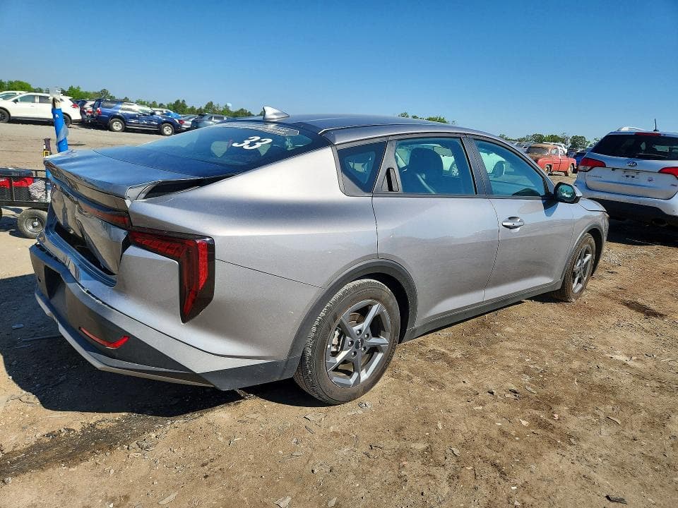 2025 KIA K4 LXS LXS 3