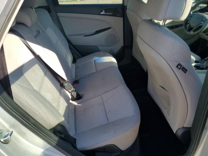 2017 HYUNDAI TUCSON SE SE 11