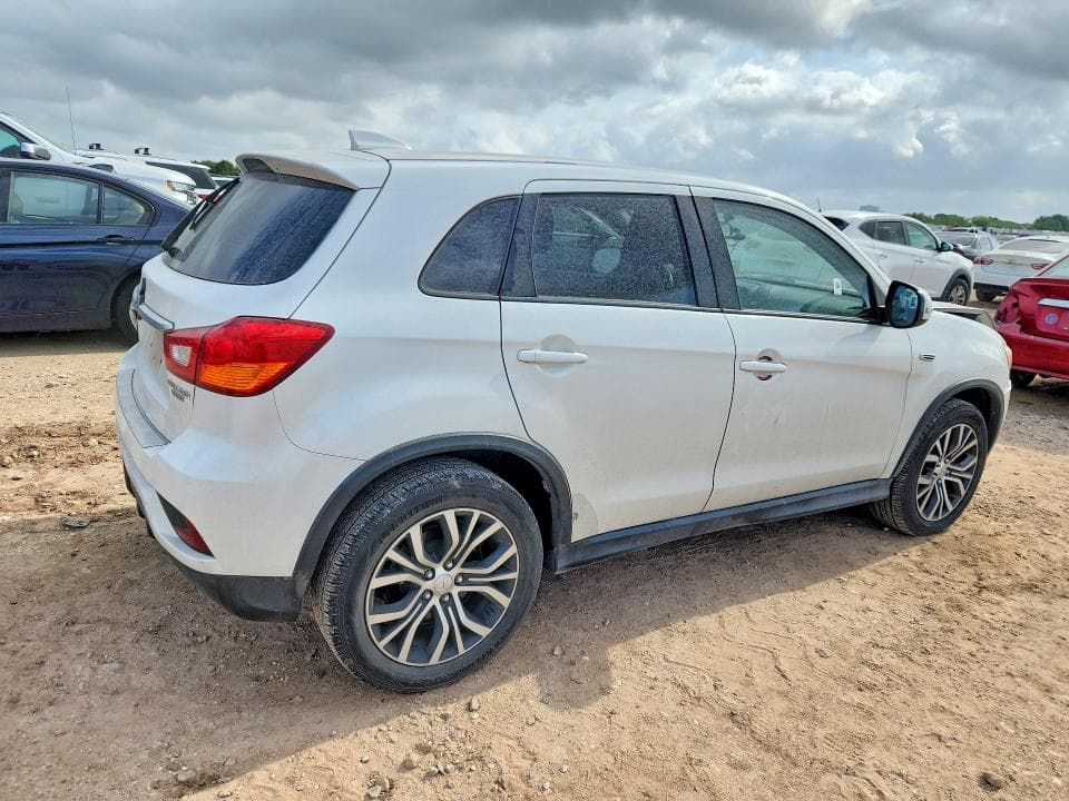2018 MITSUBISHI OUTLANDER SPORT ES 3