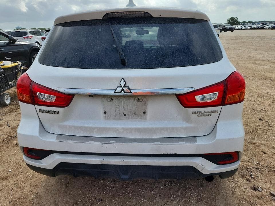 2018 MITSUBISHI OUTLANDER SPORT ES 6