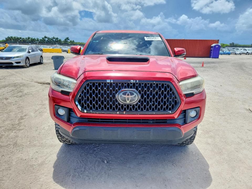2018 TOYOTA TACOMA TRD SPORT 5