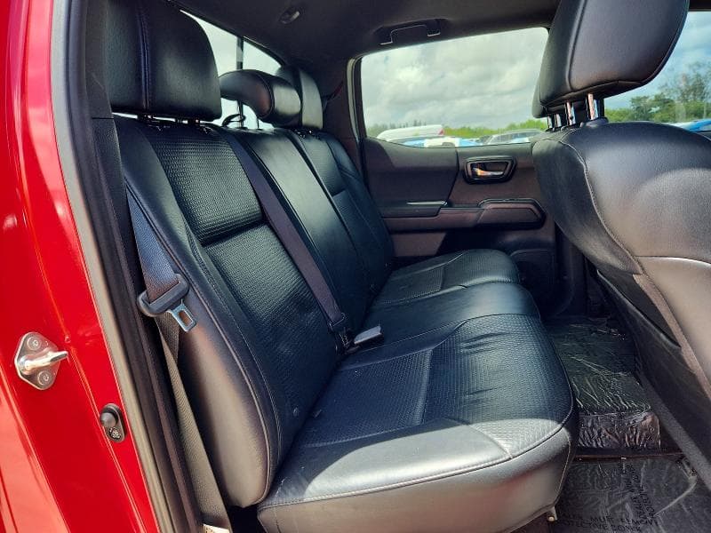 2018 TOYOTA TACOMA TRD SPORT 10