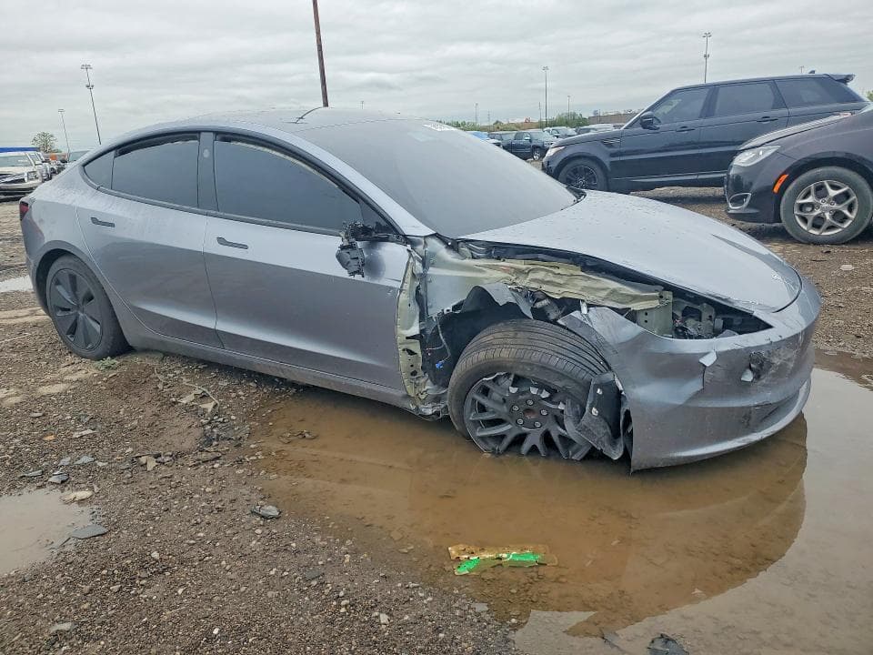 2025 TESLA MODEL 3 4