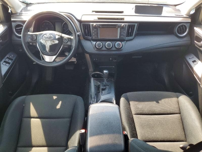 2018 TOYOTA RAV4 LE 8