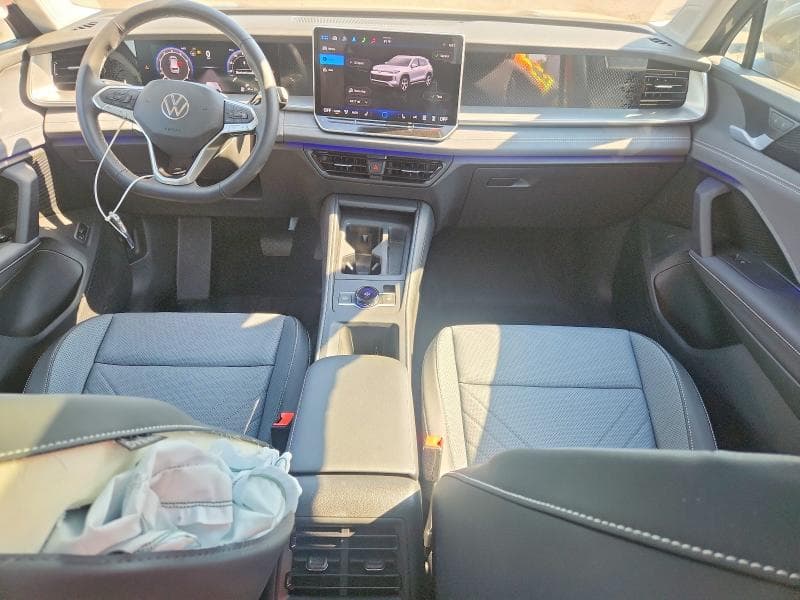 2025 VOLKSWAGEN TIGUAN SE 8