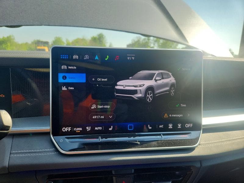 2025 VOLKSWAGEN TIGUAN SE 9