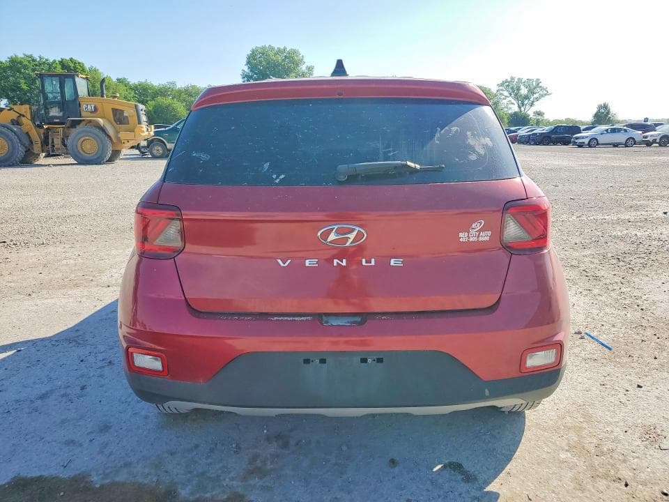 2021 HYUNDAI VENUE SE SE 6