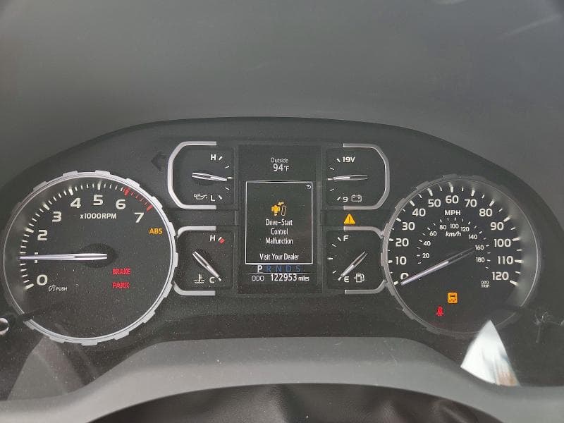 2019 TOYOTA TUNDRA SR5 SR5 9