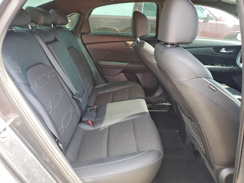 2024 KIA FORTE GT LINE GT LINE 10