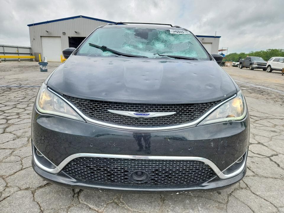 2020 CHRYSLER PACIFICA TOURING L PLUS 5