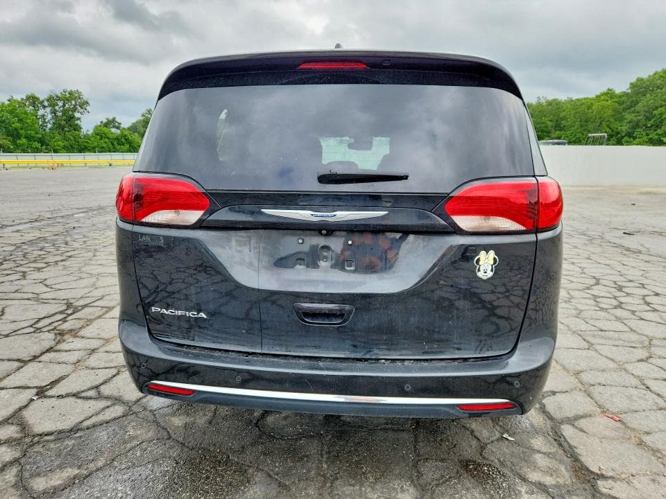 2020 CHRYSLER PACIFICA TOURING L PLUS 6