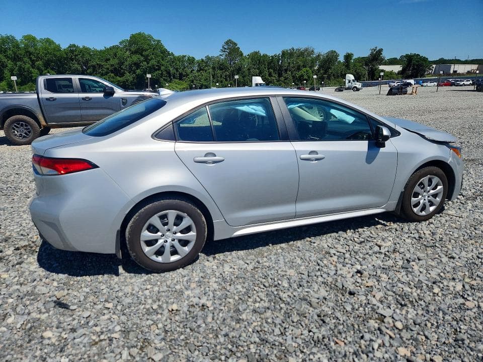 2026 TOYOTA COROLLA LE LE 3