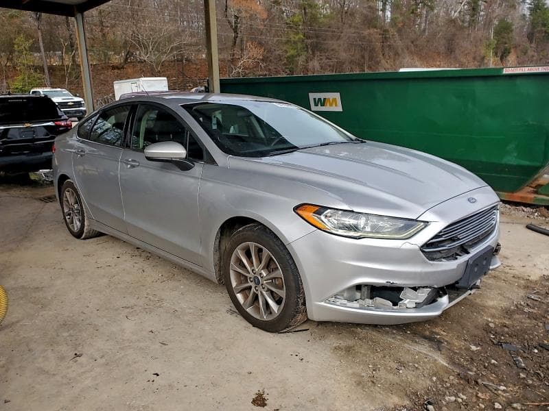 2017 FORD FUSION SE 4
