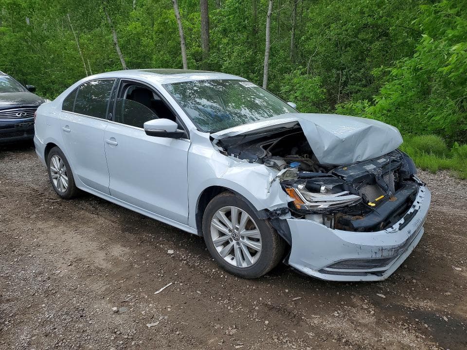 2017 VOLKSWAGEN JETTA SE 4