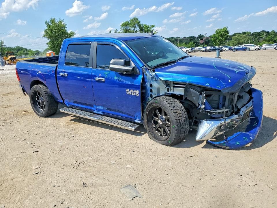 2017 RAM 1500 SLT 4