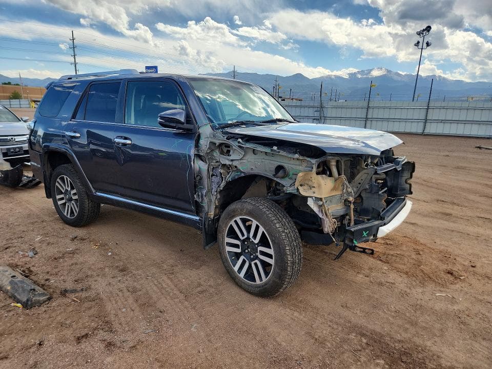 2018 TOYOTA 4RUNNER LIMITED 4