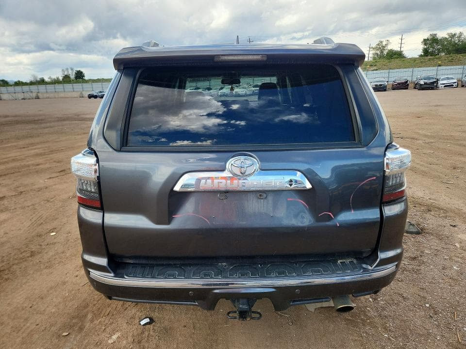 2018 TOYOTA 4RUNNER LIMITED 6