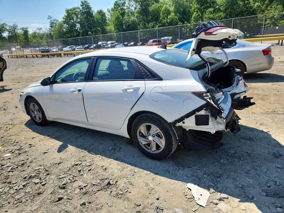 2024 HYUNDAI ELANTRA SE 2